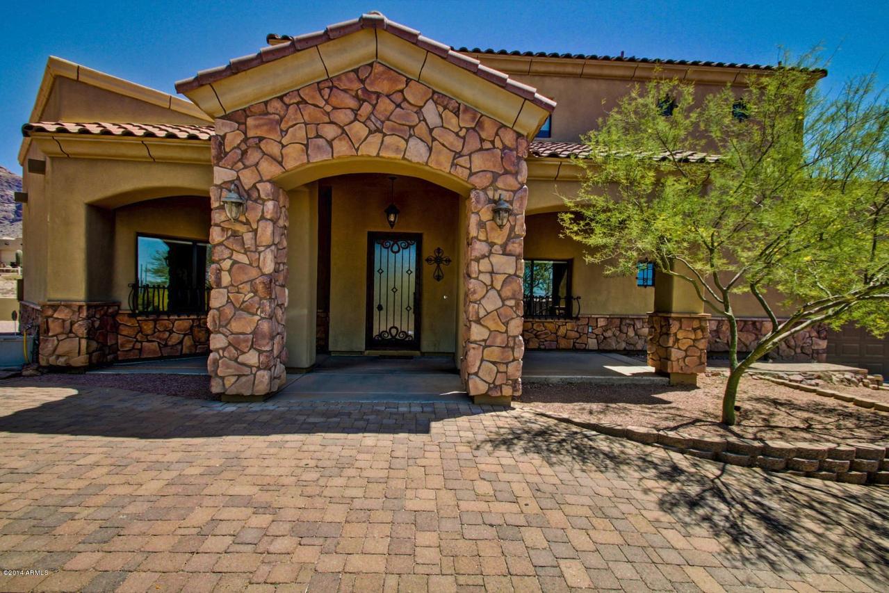 6035 E Siesta St., Apache Junction, AZ 85119