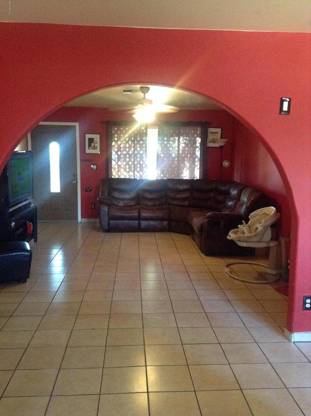 1536 W 7 Dr., Mesa, AZ 85202