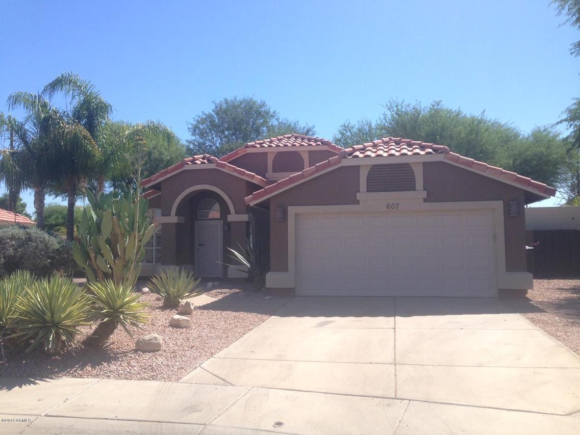 607 N Redrock St., Gilbert, AZ 85234