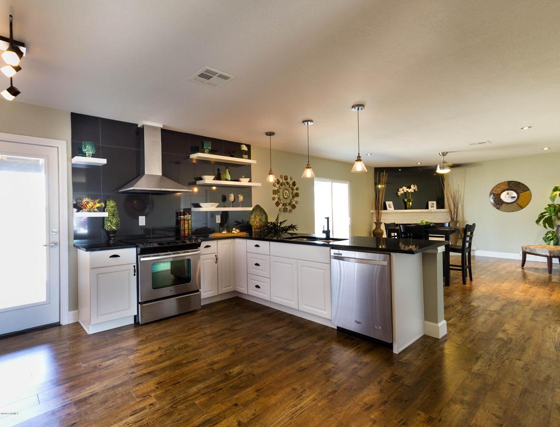 12831 N 29th St., Phoenix, AZ 85032
