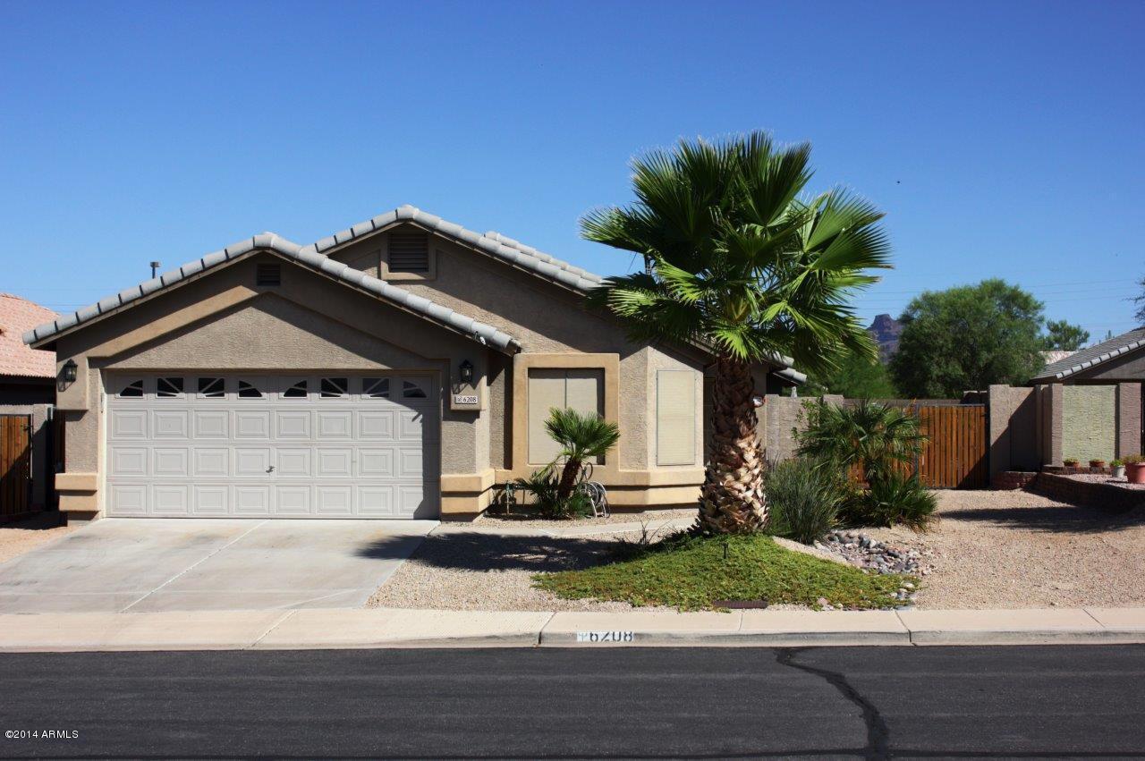 6208 E Roland St., Mesa, AZ 85215