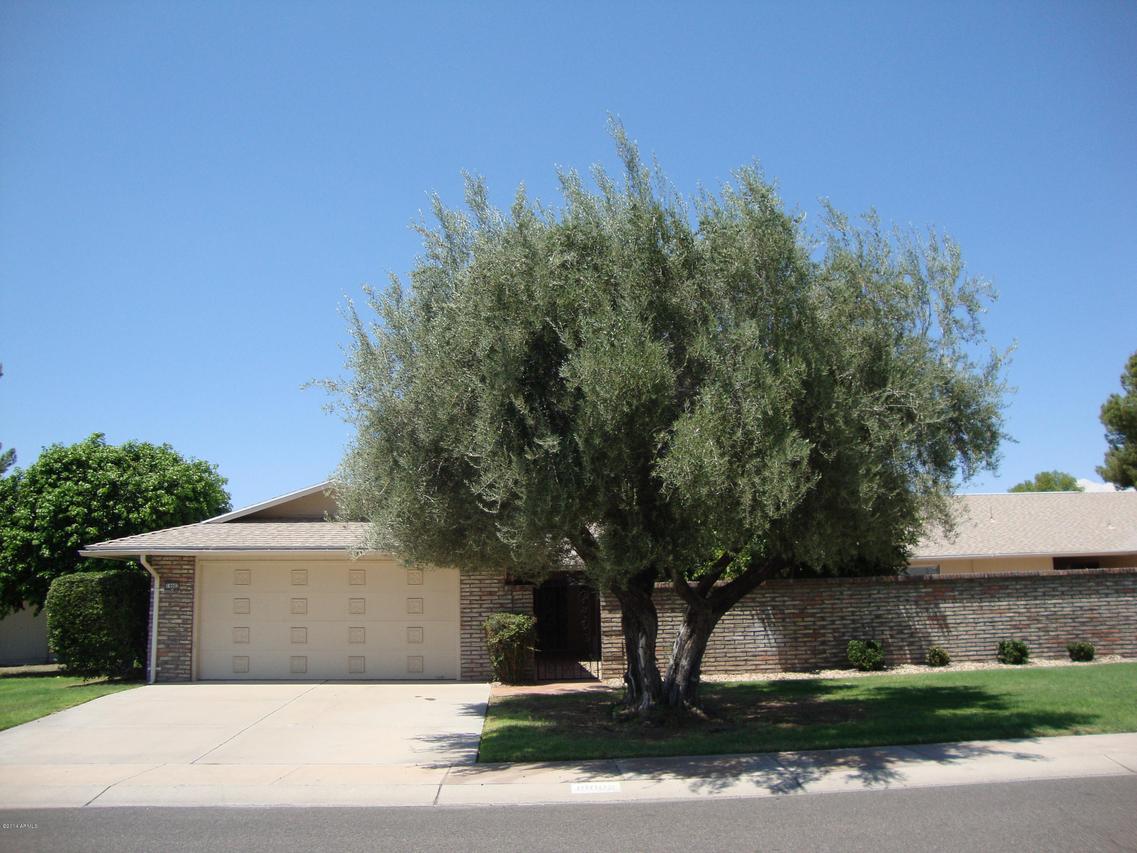 19002 N Concho Cir., Sun City, AZ 85373