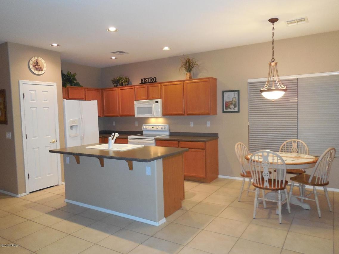 1032 S 99th Pl., Mesa, AZ 85208
