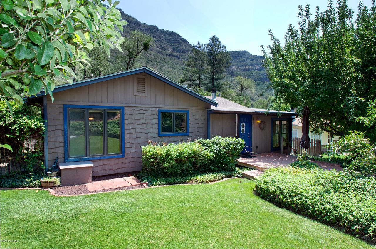 652 Staggs Loop Dr., Sedona, AZ 86336
