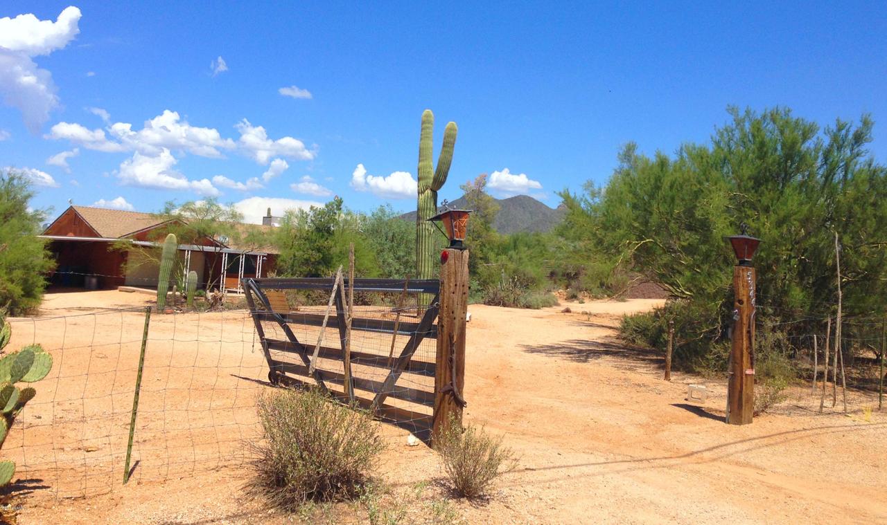 5344 E Tapekim Rd., Cave Creek, AZ 85331