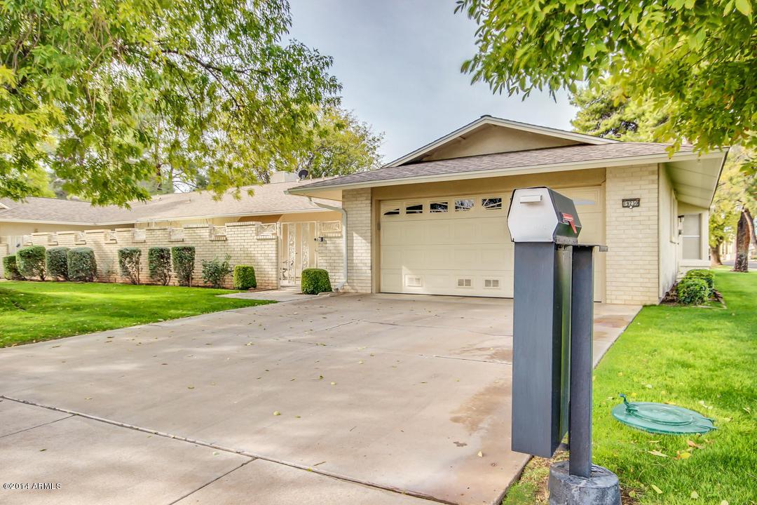 19230 N Sombrero Cir., Sun City, AZ 85373