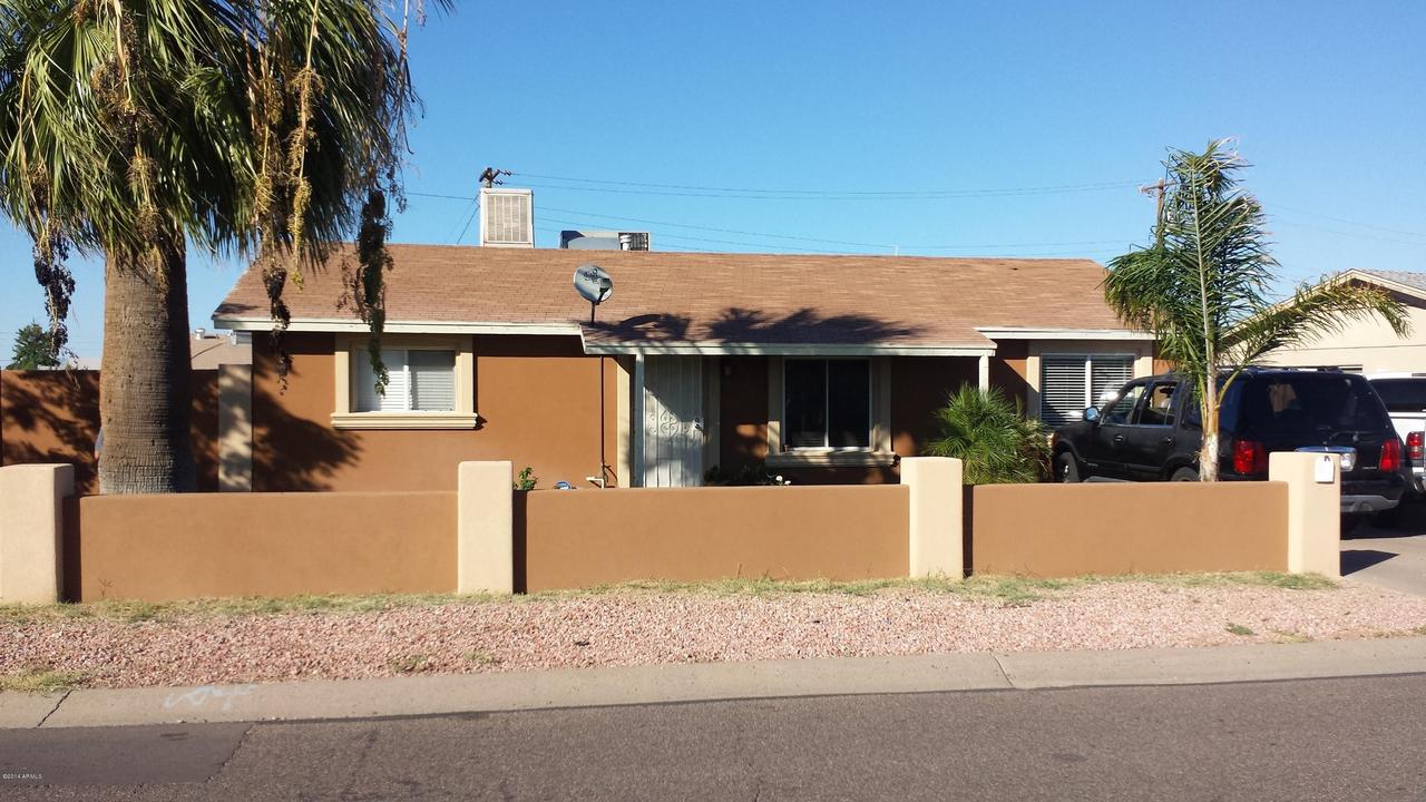1702 E Lynne Ln., Phoenix, AZ 85042