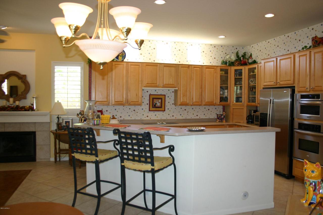 16429 S 16th Ave., Phoenix, AZ 85045