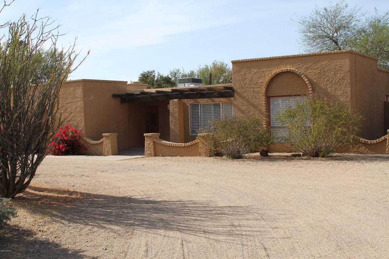 10060 E Paradise Dr., Scottsdale, AZ 85260