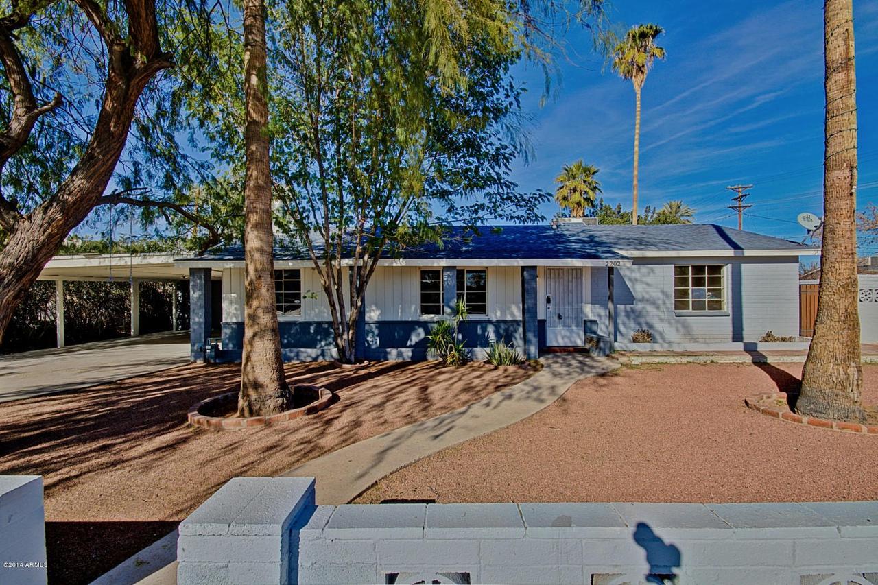 2202 W Coolidge St., Phoenix, AZ 85015