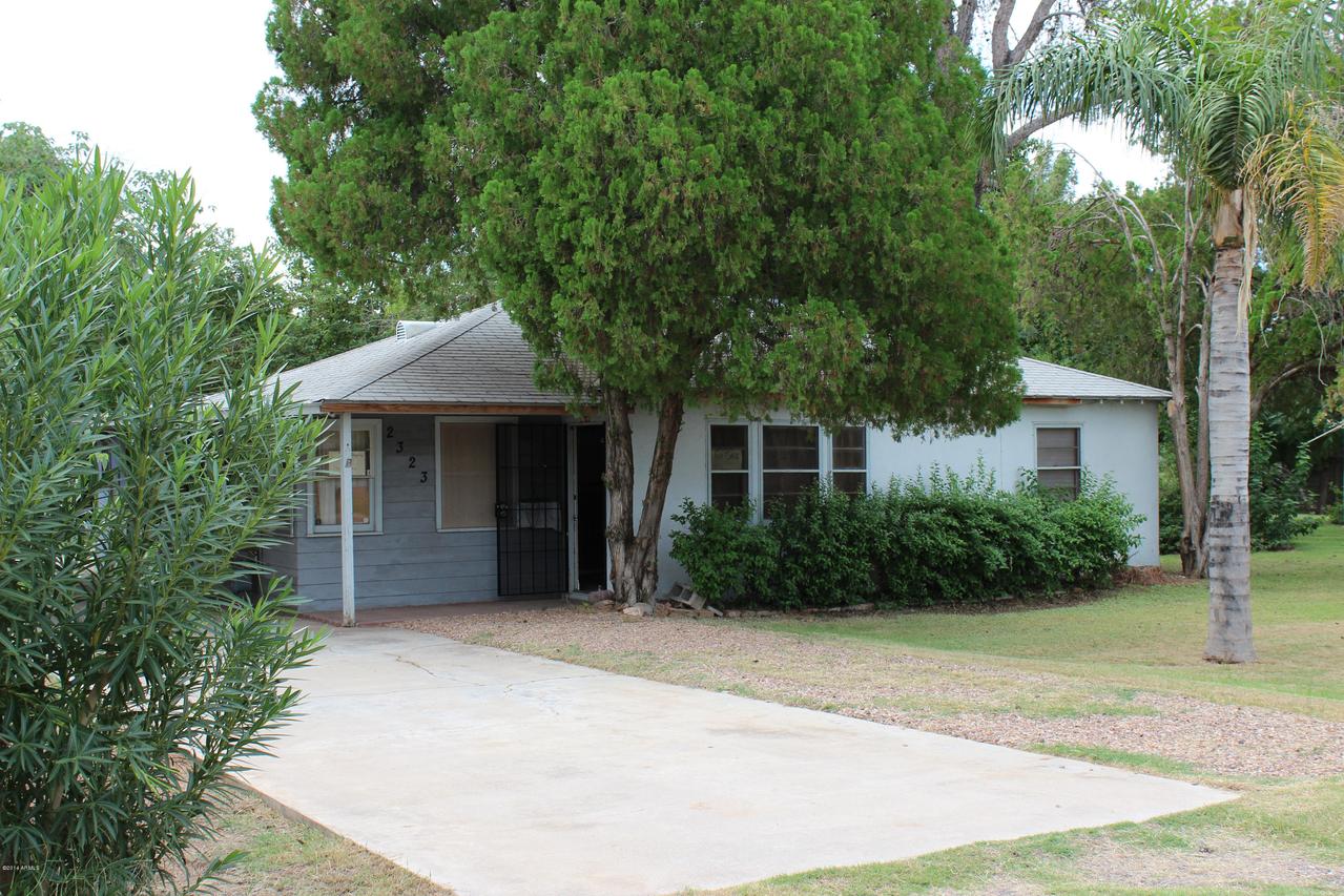 2323 W Montebello Ave., Phoenix, AZ 85015