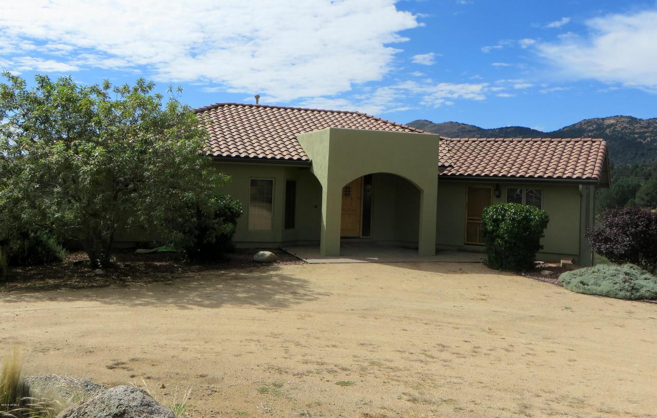 17745 W Buckhorn Dr., Peeples Valley, AZ 86332