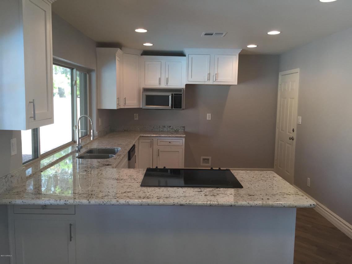 912 W Straford Dr., Chandler, AZ 85225