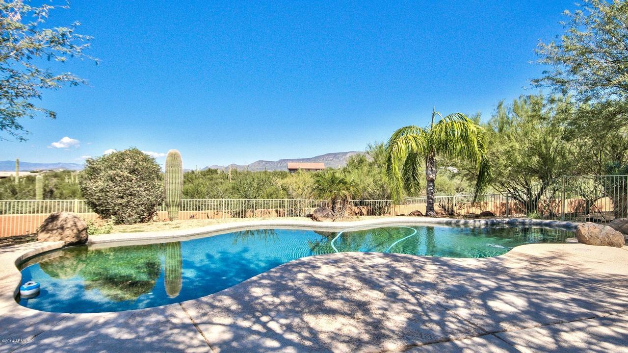 43638 N 22nd St., New River, AZ 85087