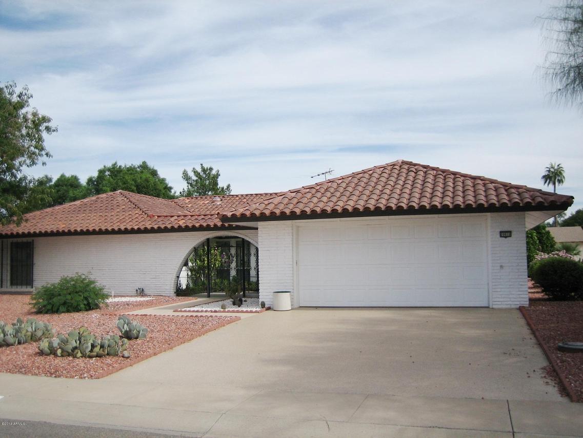 9910 W Signal Butte Cir., Sun City, AZ 85373
