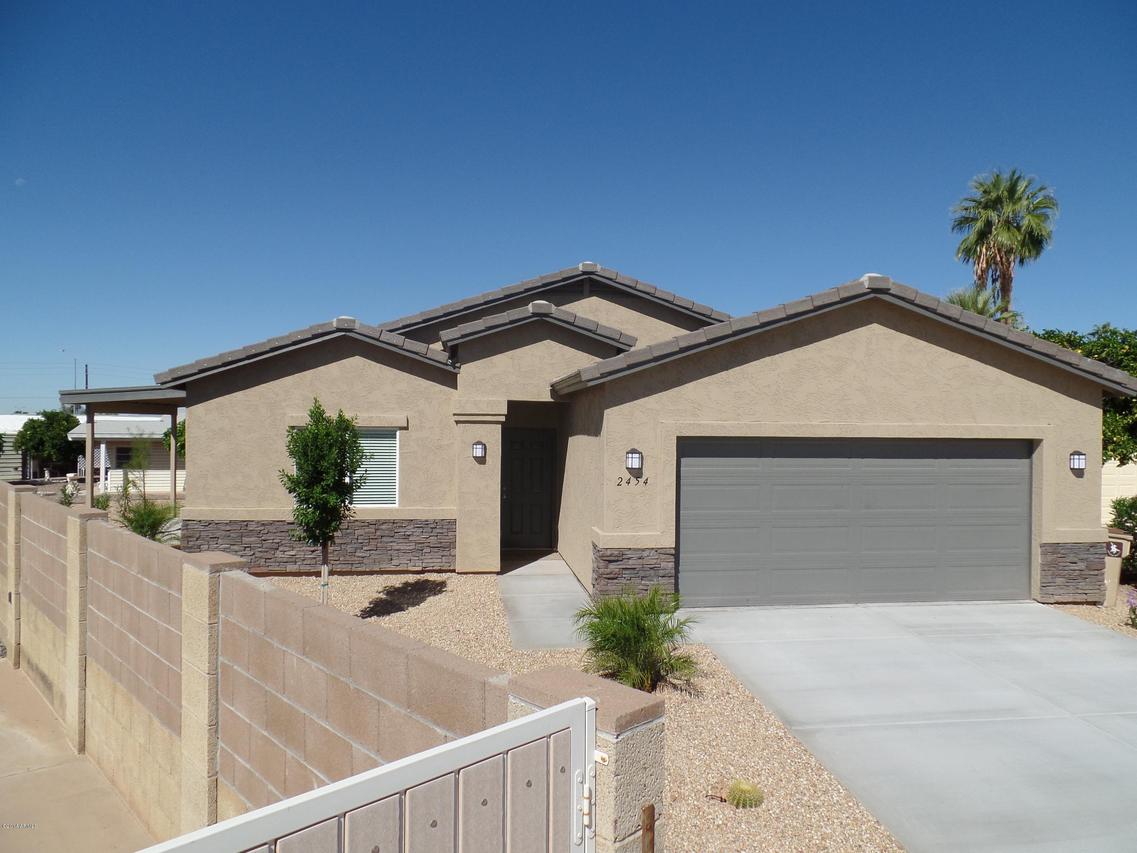 2454 N Fillmore Ct., Mesa, AZ 85215