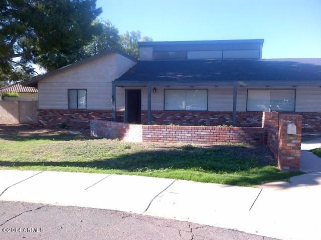 4529 E Everett Dr., Phoenix, AZ 85032