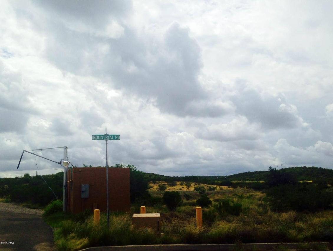3751 N Industrial Rd. #12, Wickenburg, AZ 85390