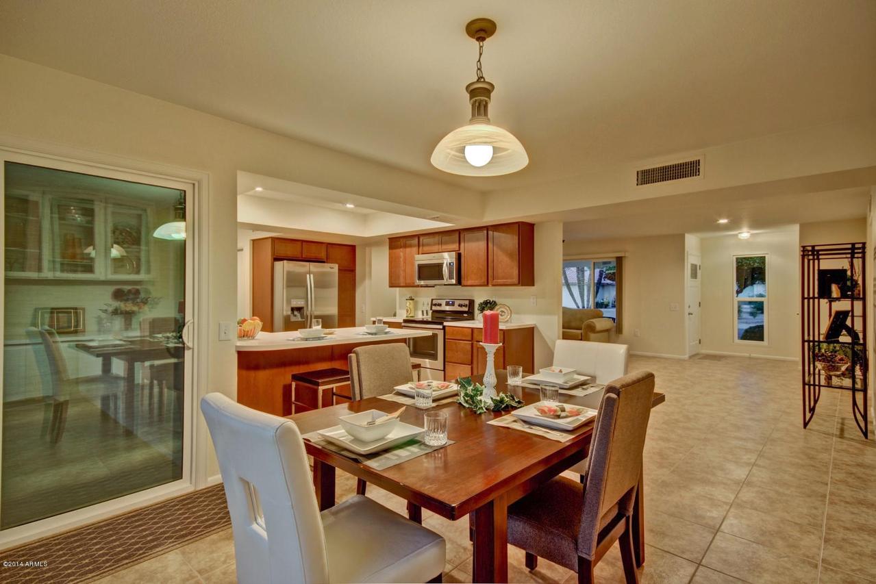 9511 W Calico Dr., Sun City, AZ 85373