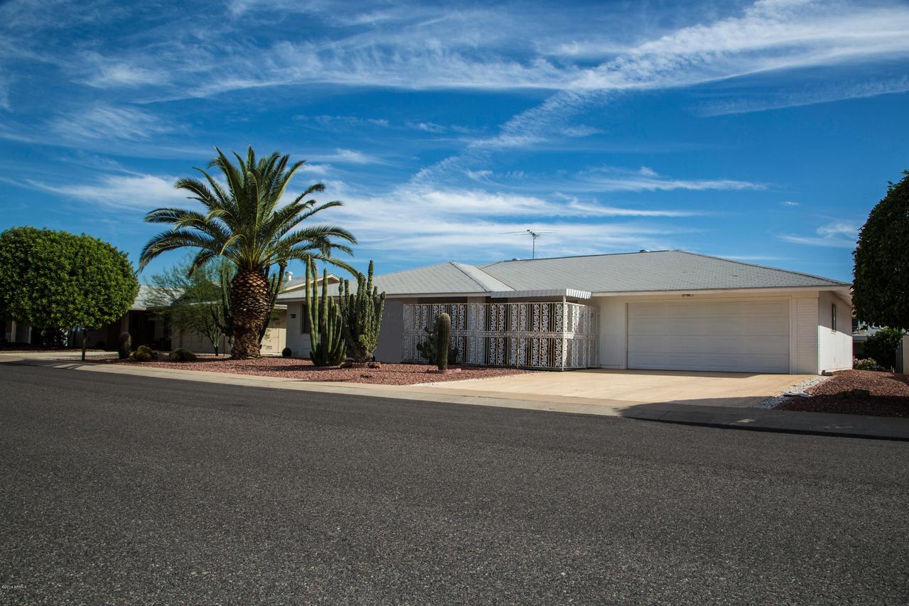9703 W Calico Dr., Sun City, AZ 85373