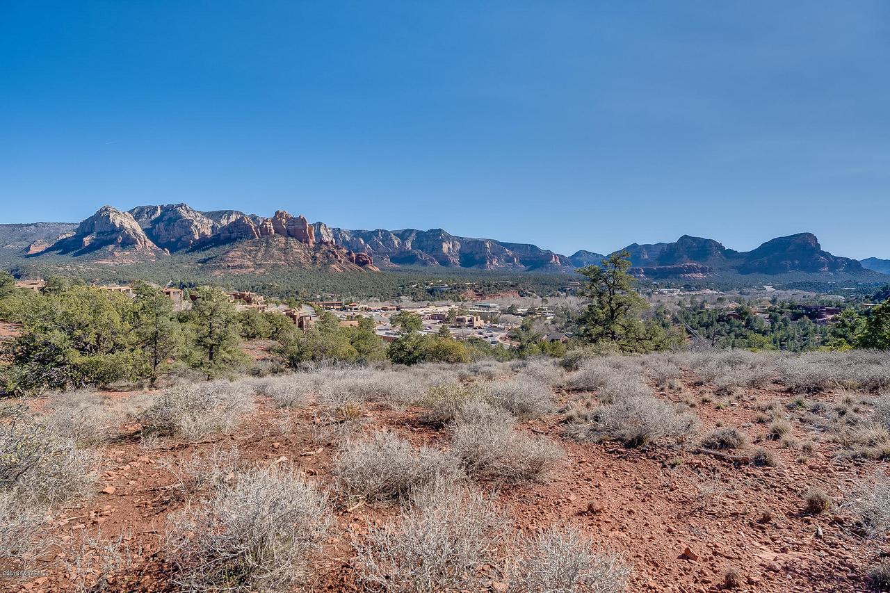 805 Forest Rd., Sedona, AZ 86336