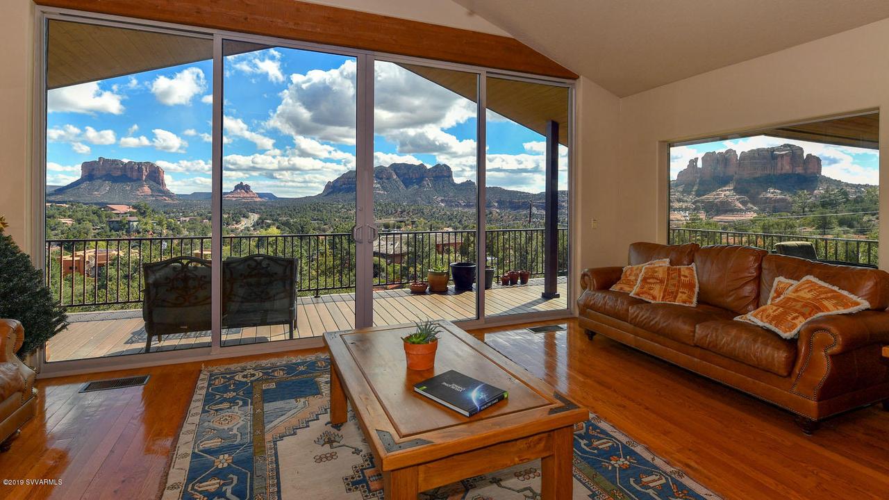 115 Woodland Dr., Sedona, AZ 86336