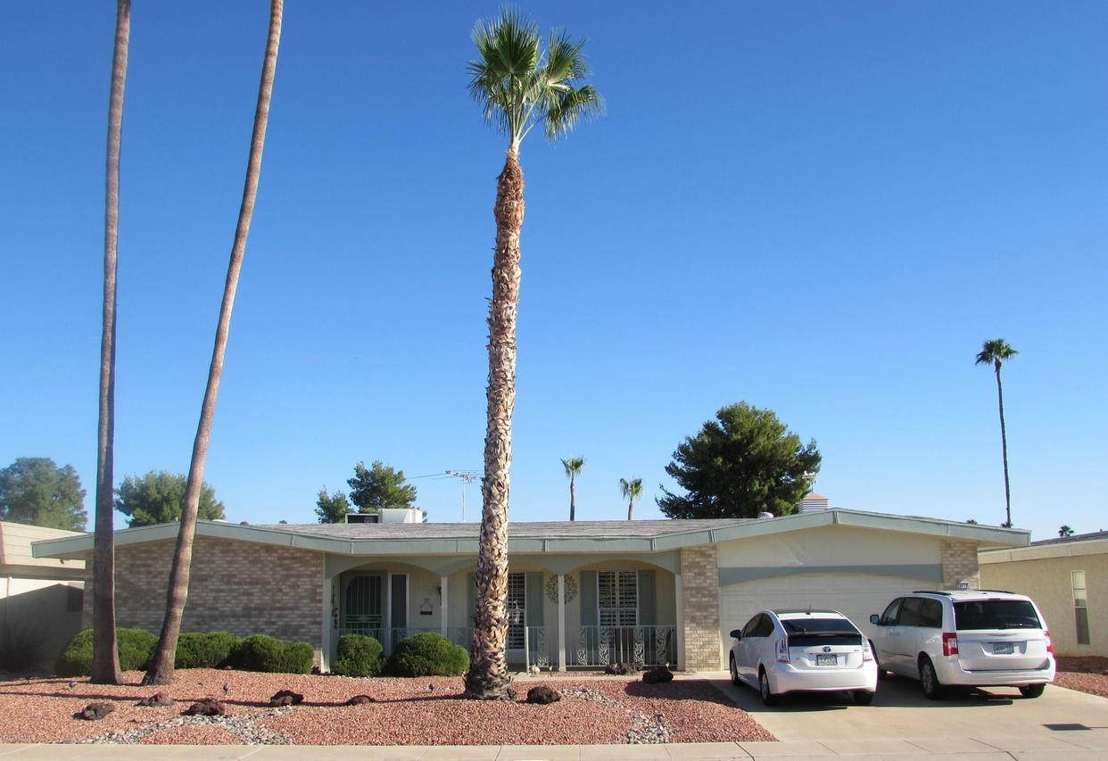 10713 W Welk Dr., Sun City, AZ 85373