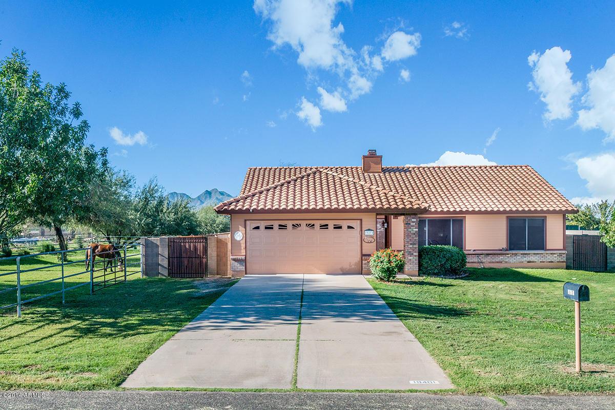 19401 E Calle De Flores, Queen Creek, AZ 85142