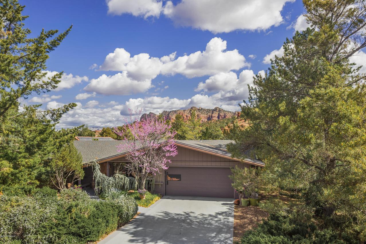 260 Montazona Tr., Sedona, AZ 86351