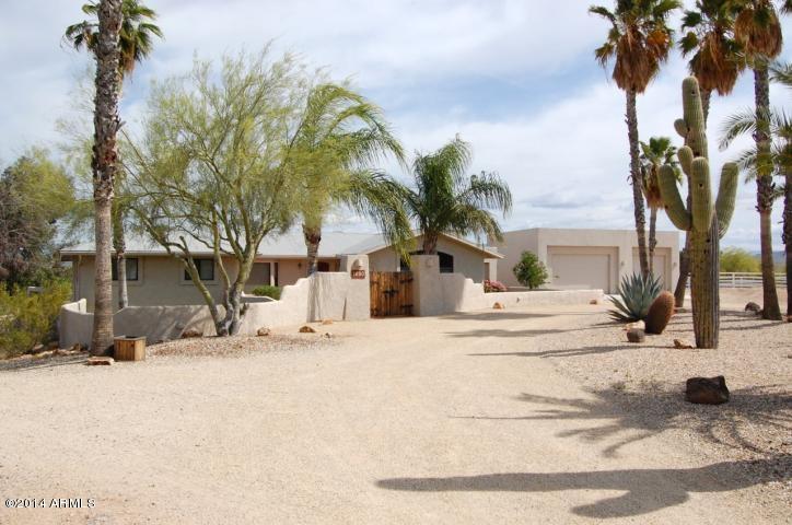 1890 Hillside Dr., Wickenburg, AZ 85390