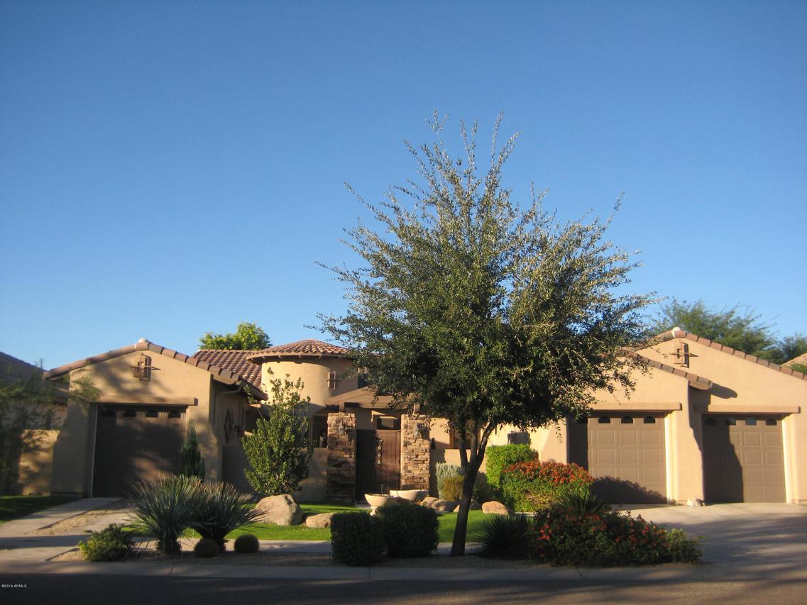 922 W Elm St., Litchfield Park, AZ 85340