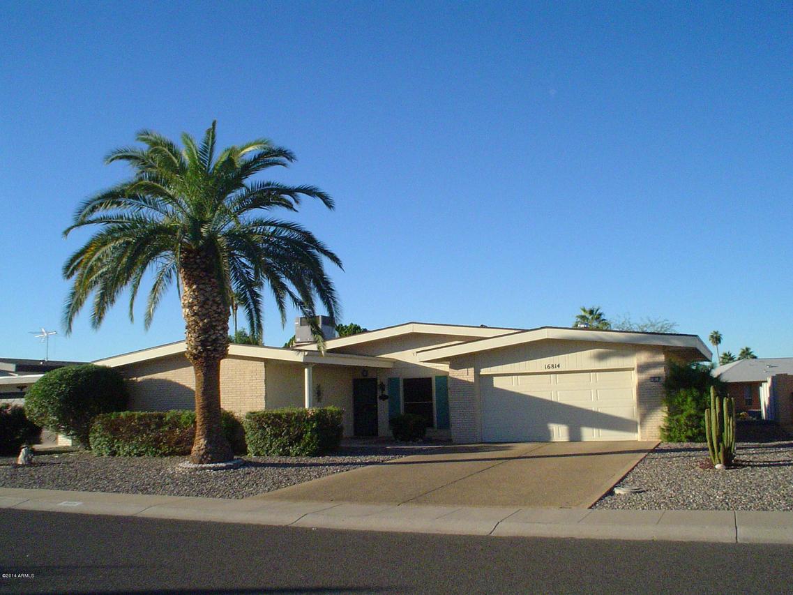 16814 N Meadow Park Dr., Sun City, AZ 85351
