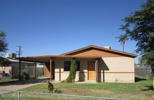 2018 E Alta Vista Rd., Phoenix, AZ 85042