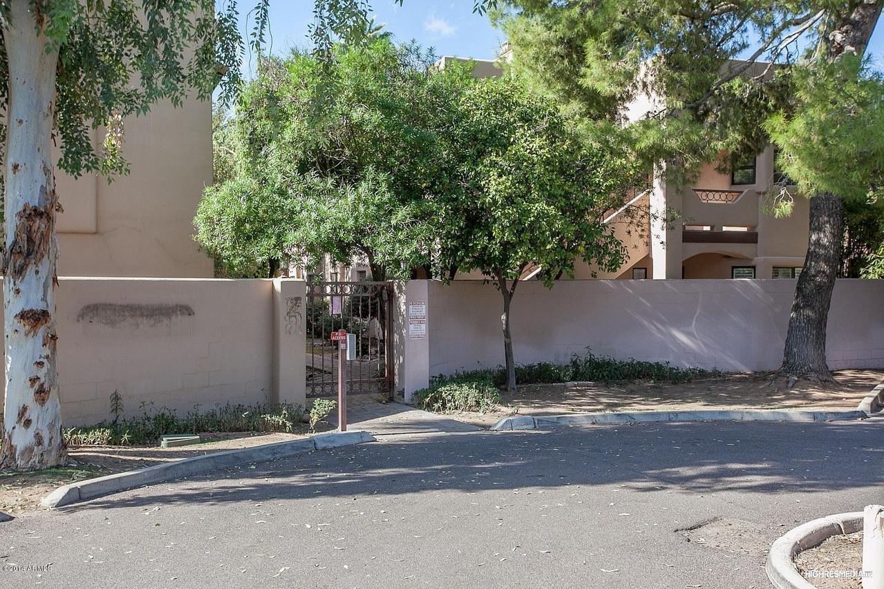 3640 N 38th St. #207, Phoenix, AZ 85018