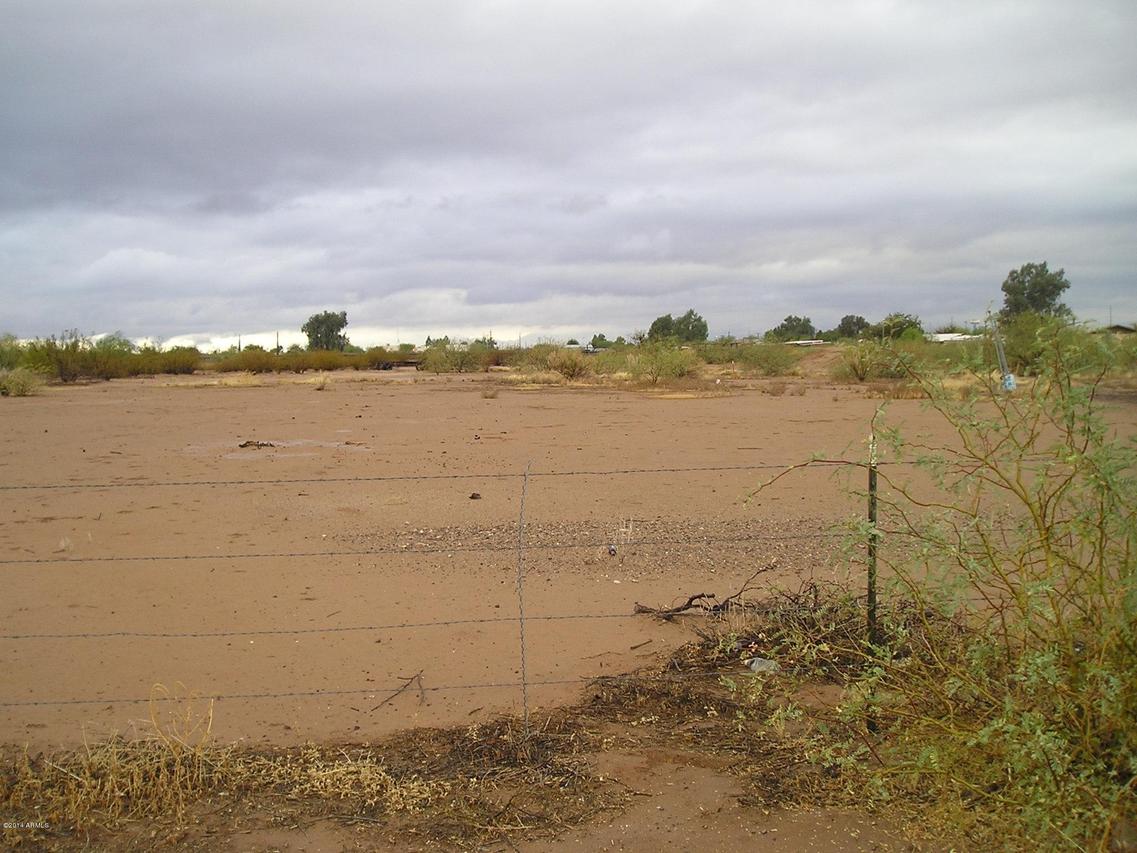 00002 N 4th St., Aguila, AZ 85320