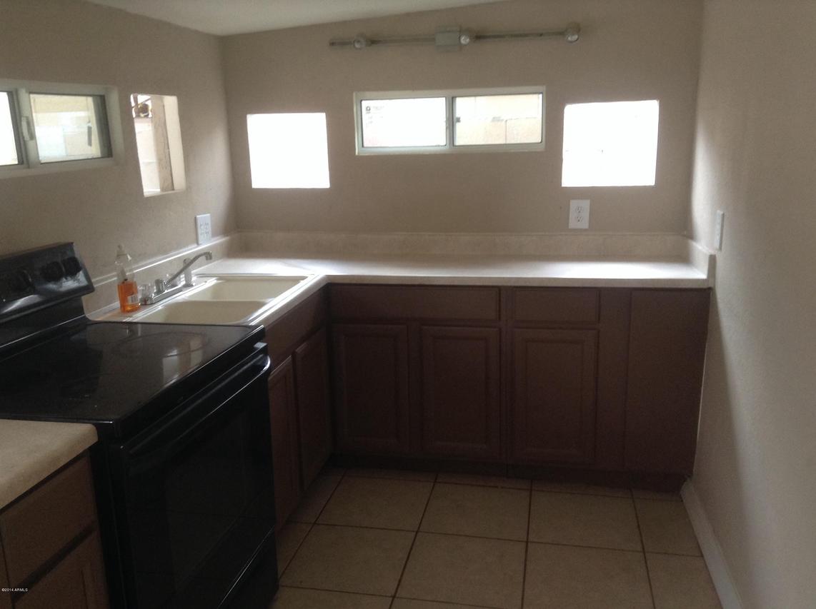 5235 S 3rd St., Phoenix, AZ 85040