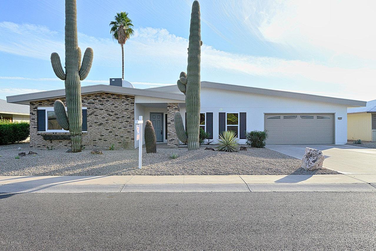 10625 W Manzanita Dr., Sun City, AZ 85373