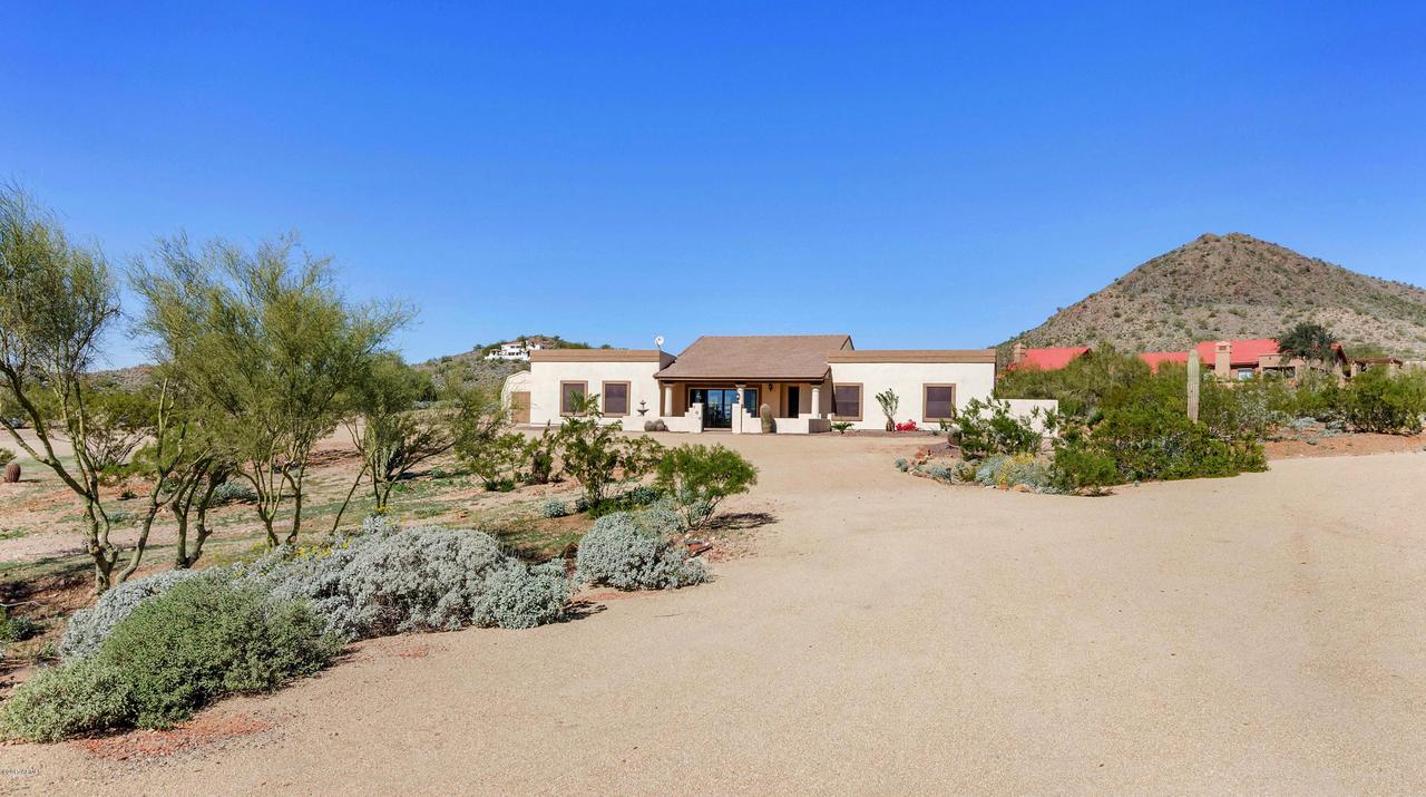 108 E Quartz Rock Rd., Phoenix, AZ 85085