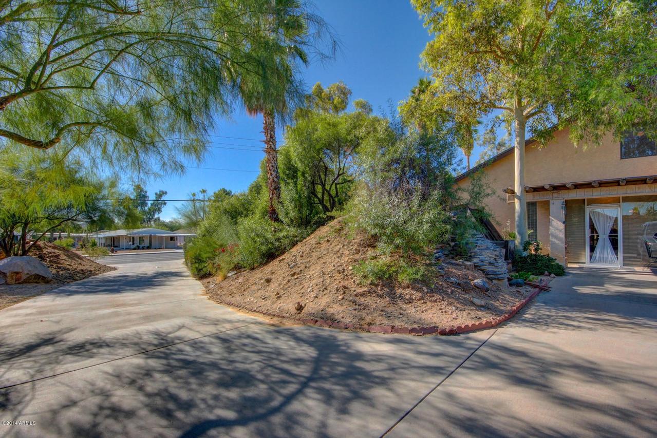 1502 E Grovers Ave., Phoenix, AZ 85022