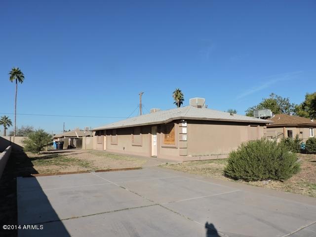 1202 N 49th Pl., Phoenix, AZ 85008