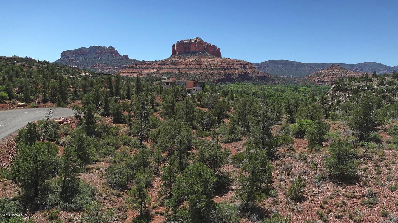 37 Peak Point Ct., Sedona, AZ 86336