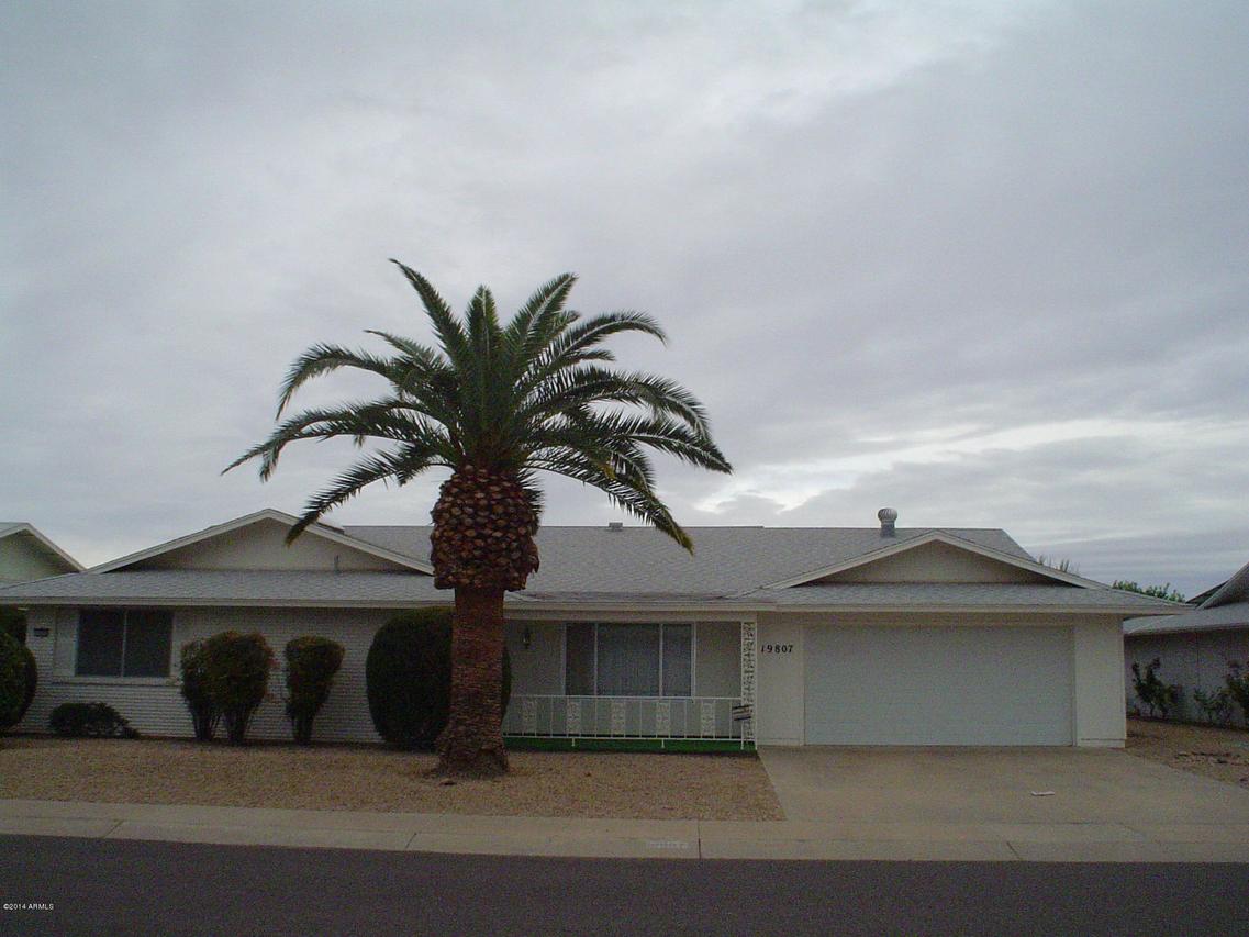 19807 N Concho Cir., Sun City, AZ 85373