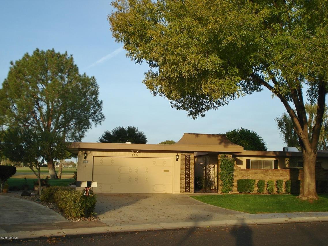 18218 N 104th Ave., Sun City, AZ 85373