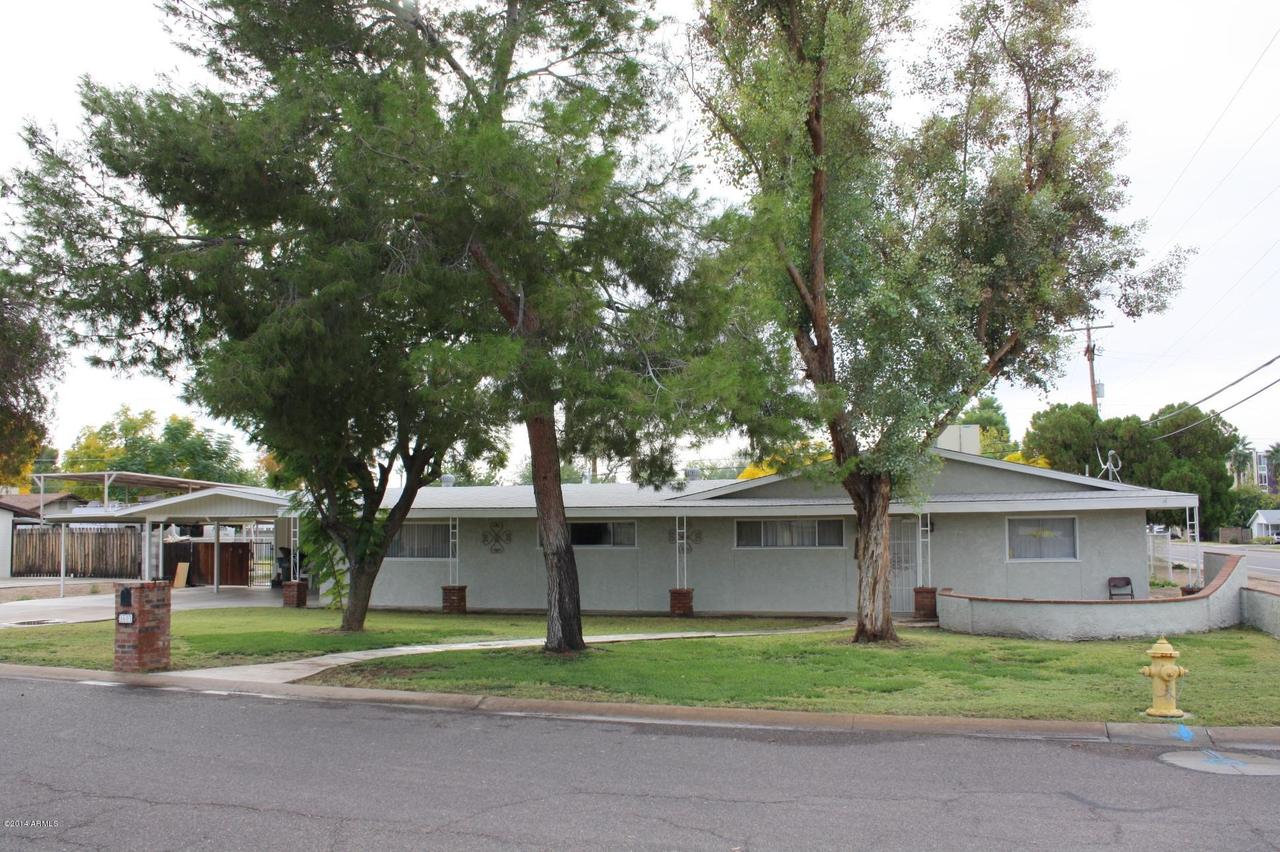 3601 E Hazelwood St., Phoenix, AZ 85018