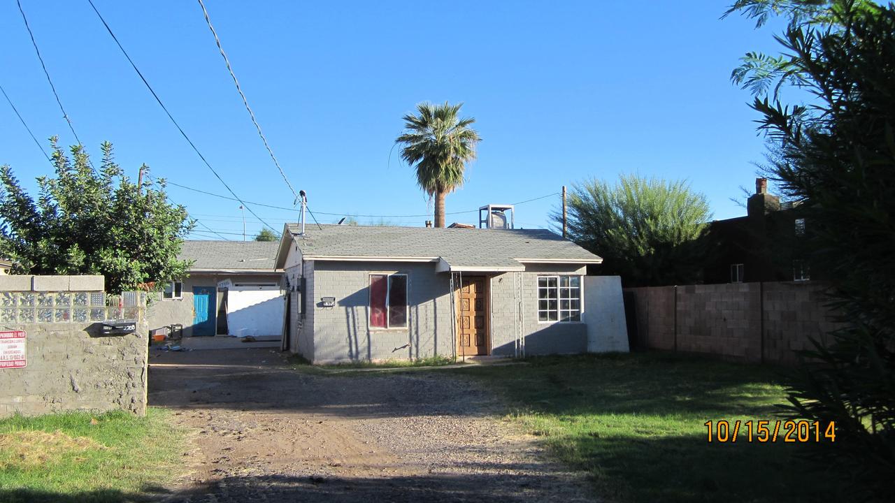 2706 E Brill St., Phoenix, AZ 85008