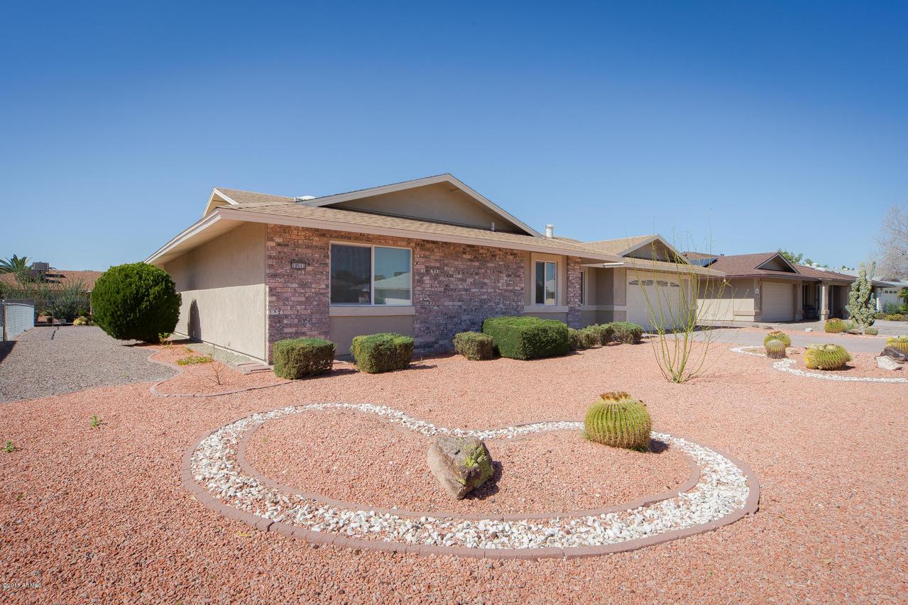 10513 W Concho Cir., Sun City, AZ 85373