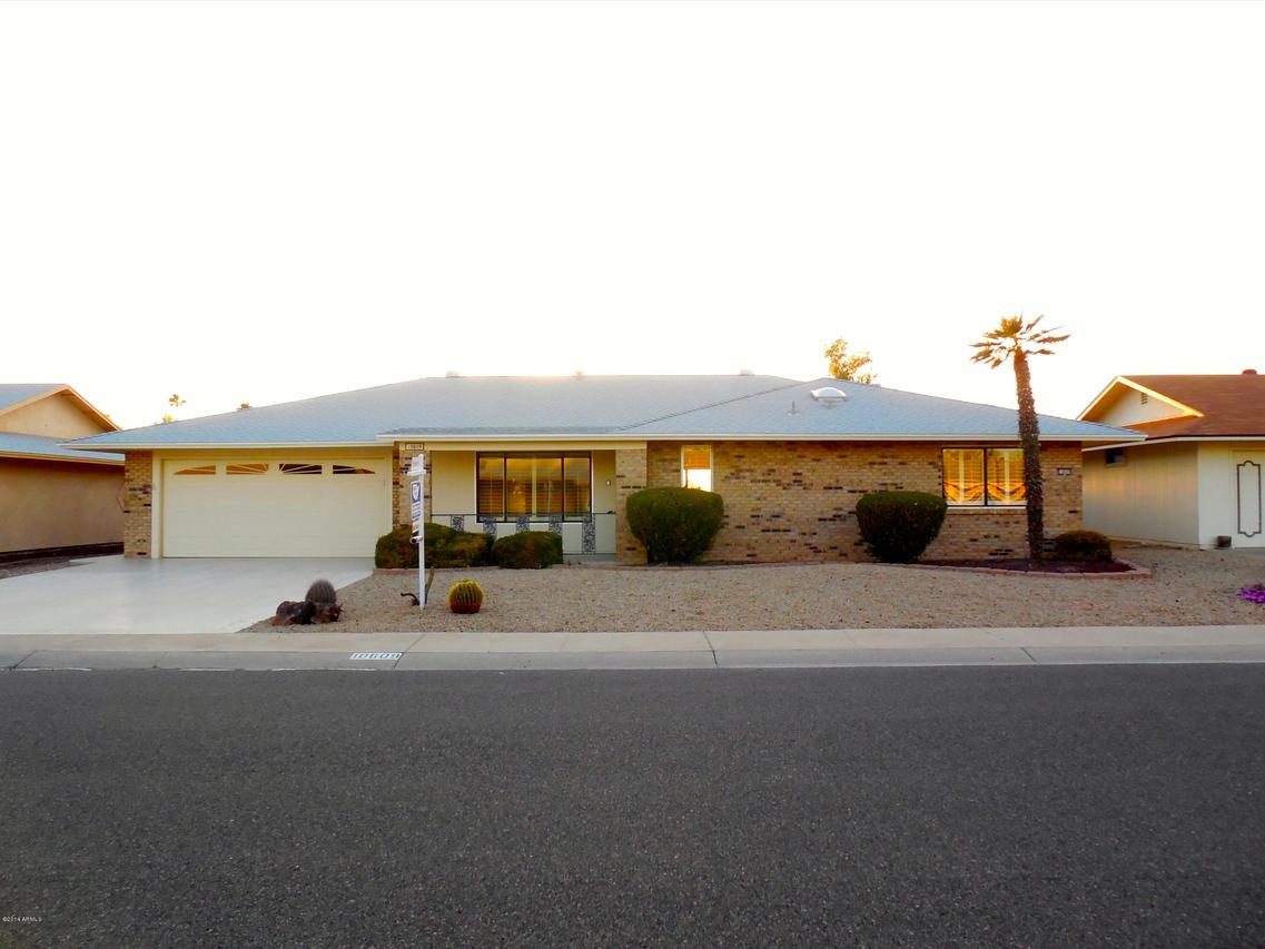 10609 W Willow Creek Cir., Sun City, AZ 85373