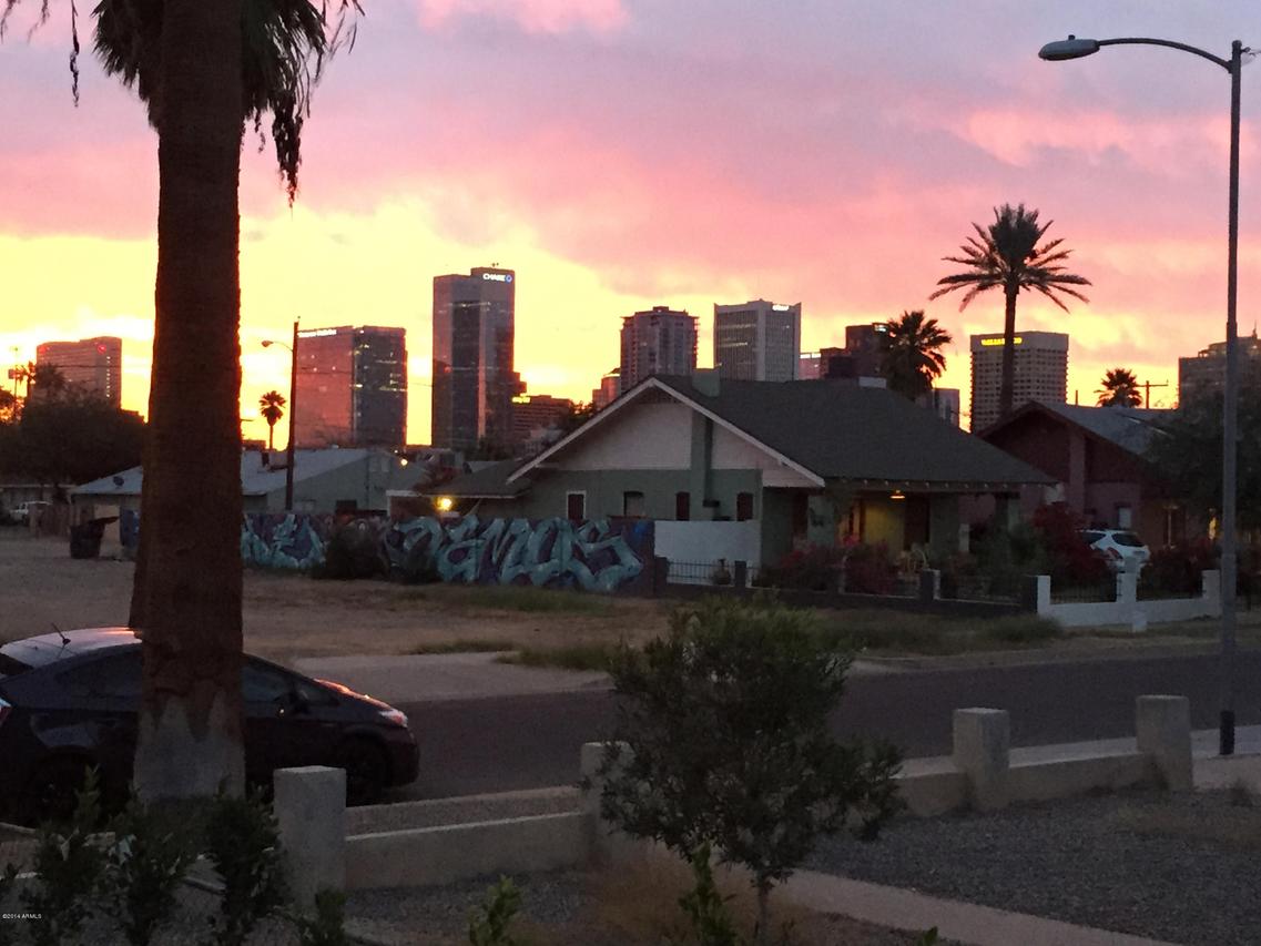 830 N 9th Ave., Phoenix, AZ 85007