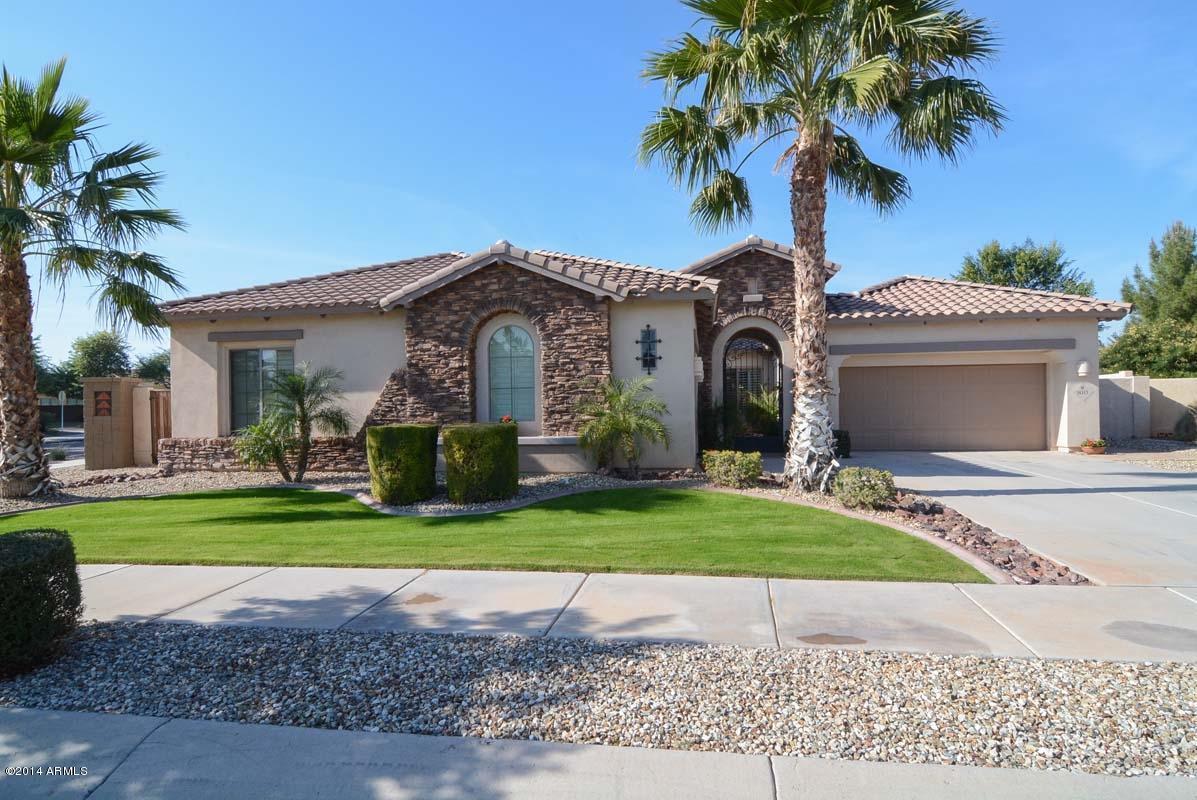 810 W Verbena Ln., Litchfield Park, AZ 85340