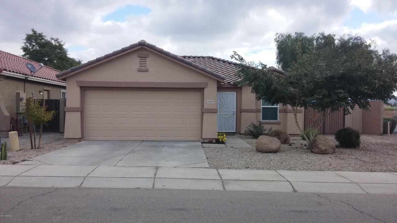 5043 S 25th Dr., Phoenix, AZ 85041